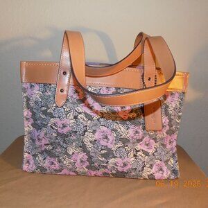 NWOT Coach Floral Canvas with Leather Trim Bag Very RARE SAMPLE 00000